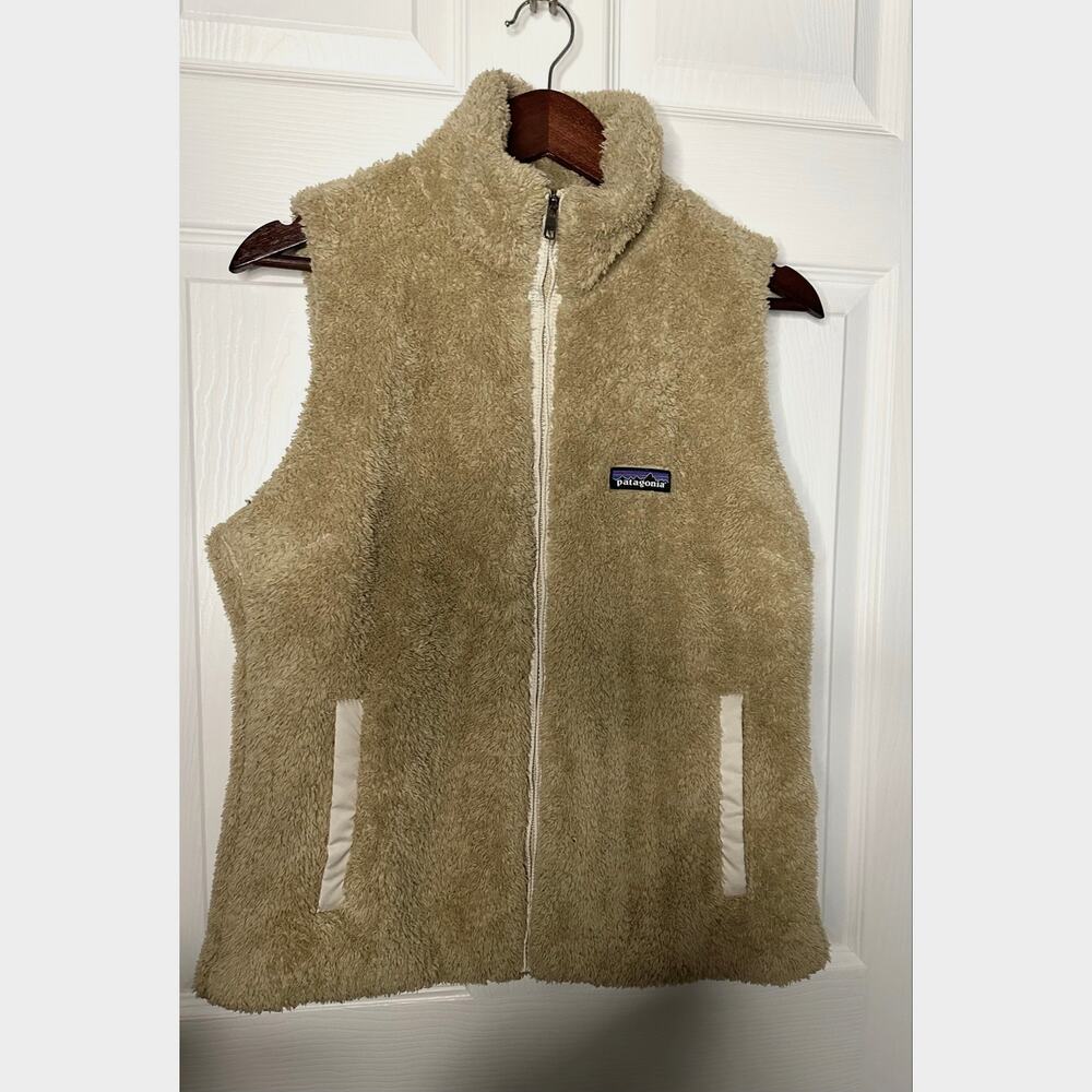 Patagonia Los Gatos Fluffy Pile Beige Khaki Vest Womens Size Large